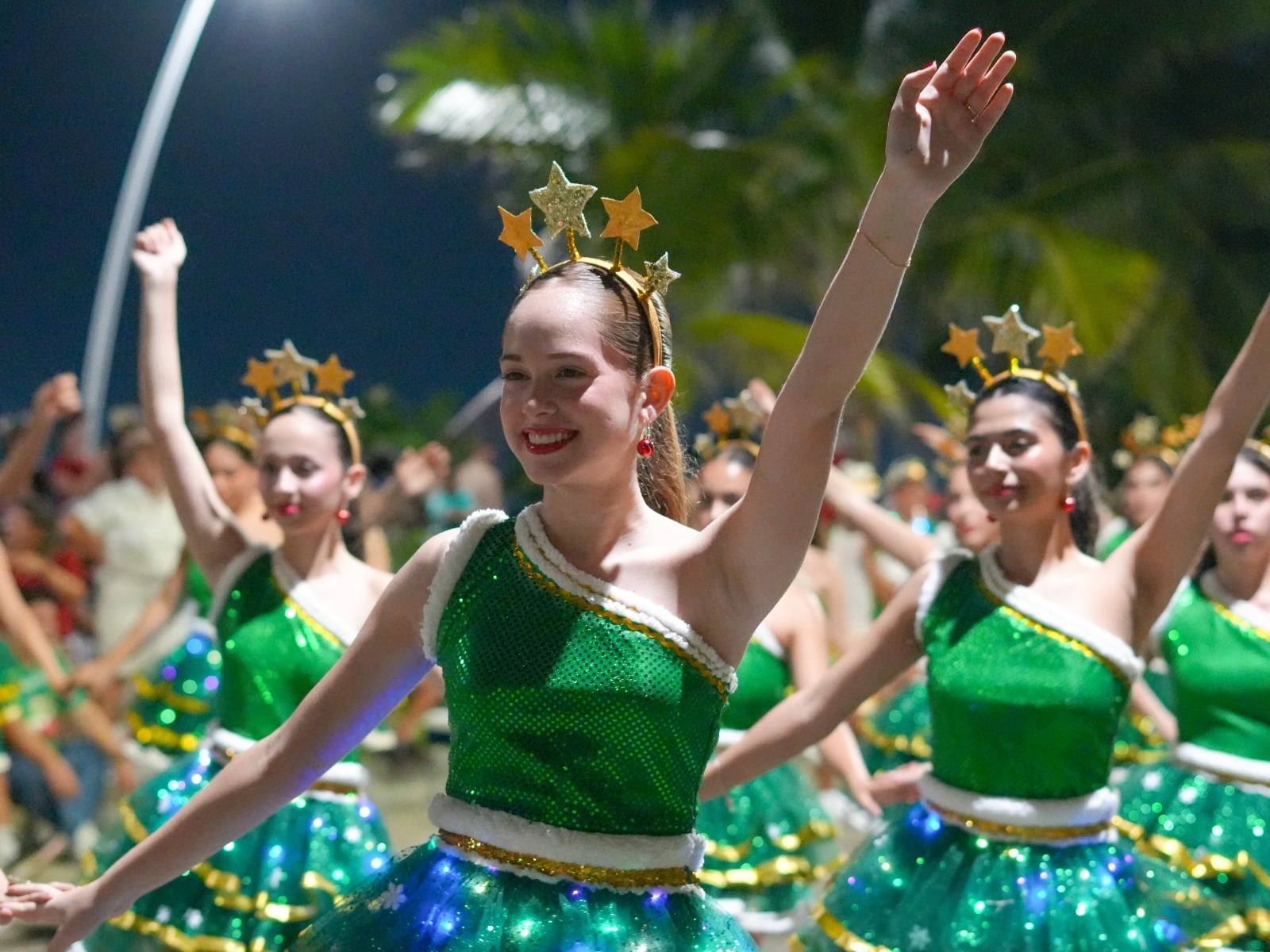 Cartagena da la bienvenida a la Navidad con la magia de Aspaen Navidad Mar Adentro