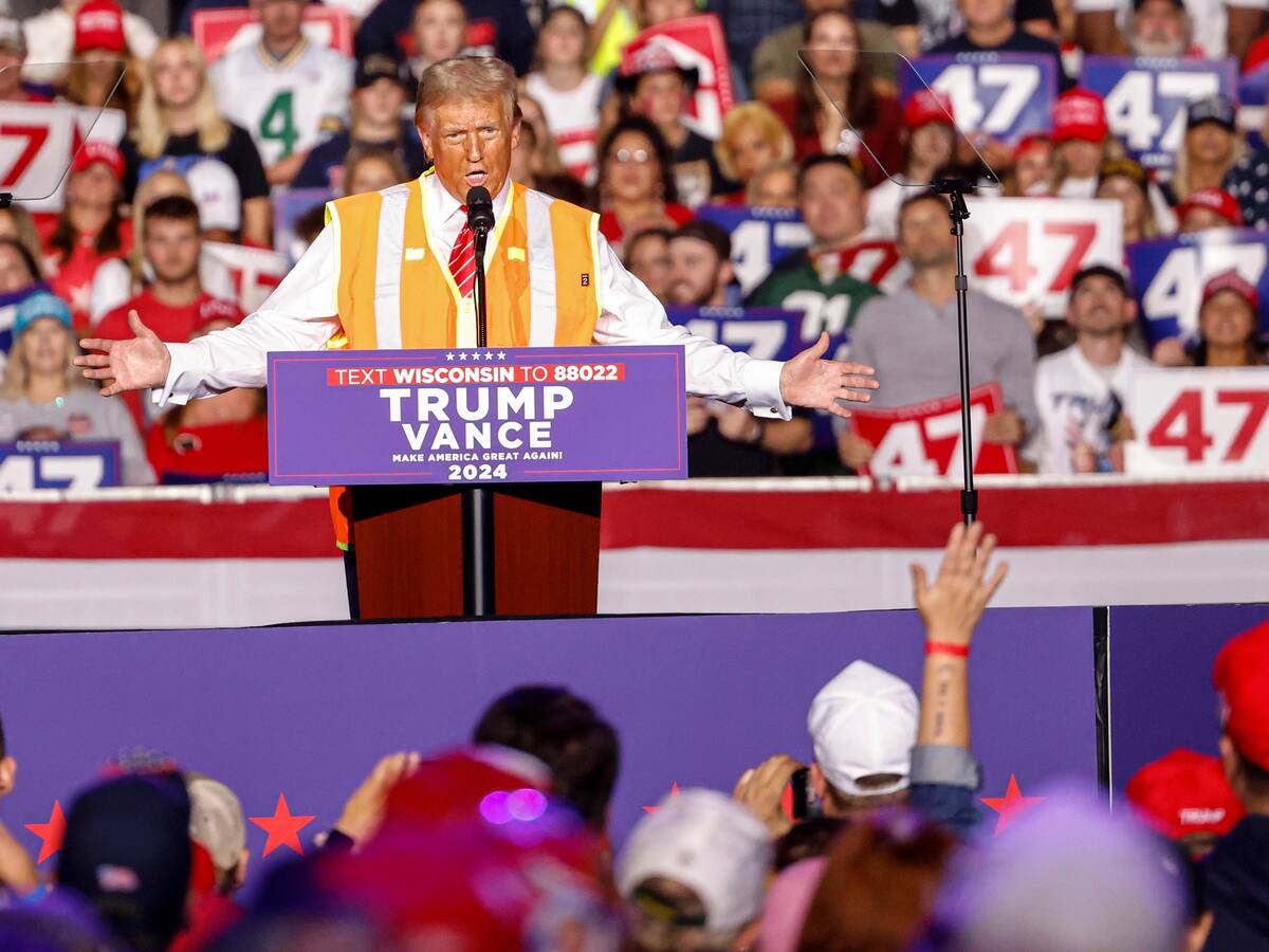 Trump capitaliza el calificativo de Biden de "basura" a sus seguidores