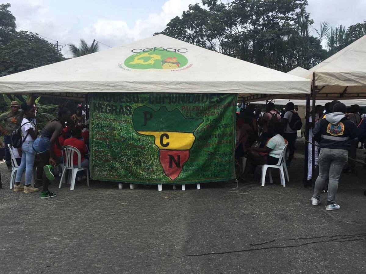 Tras diálogos con el Gobierno comunidades negras levantan bloqueo en Buenaventura