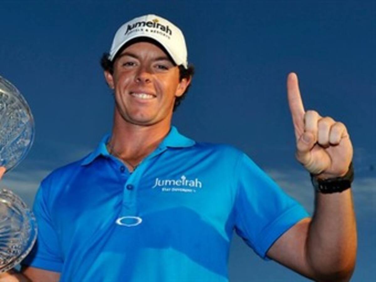 El golfista norirlandés Rory McIlroy es el nuevo líder mundial