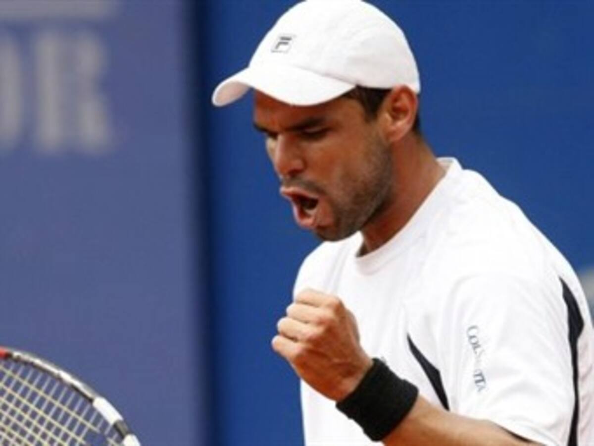 Alejandro Falla debuta con triunfo en torneo alemán de Halle