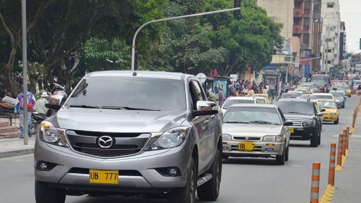 Desde hoy rige el pico y placa en toda la ciudad pero sin comparendos