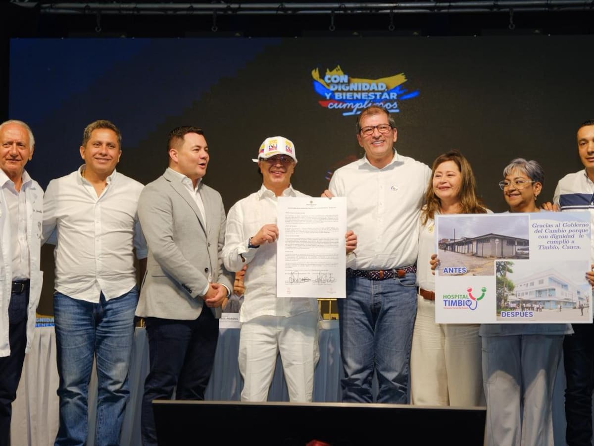 Presidente Gustavo Petro protocolizó firma del proyecto vial El Estanquillo–Popayán en el Cauca