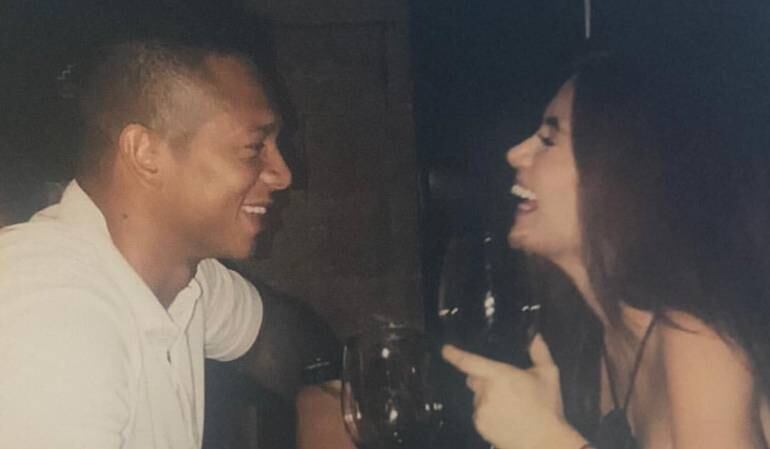 Freddy Guarín y Sara Uribe 