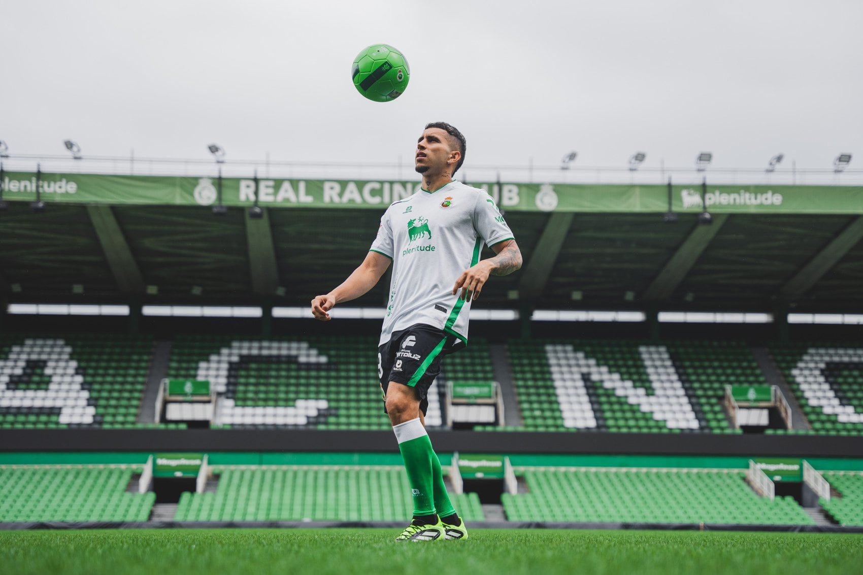 Gustavo Puerta, nuevo jugador del Racing de Santander / @realracingclub