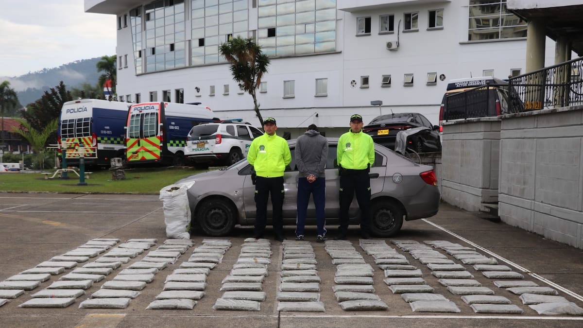 Incautan 140 kilos de marihuana que pertenecían a las FARC e iban a ser distribuidos en Pereira