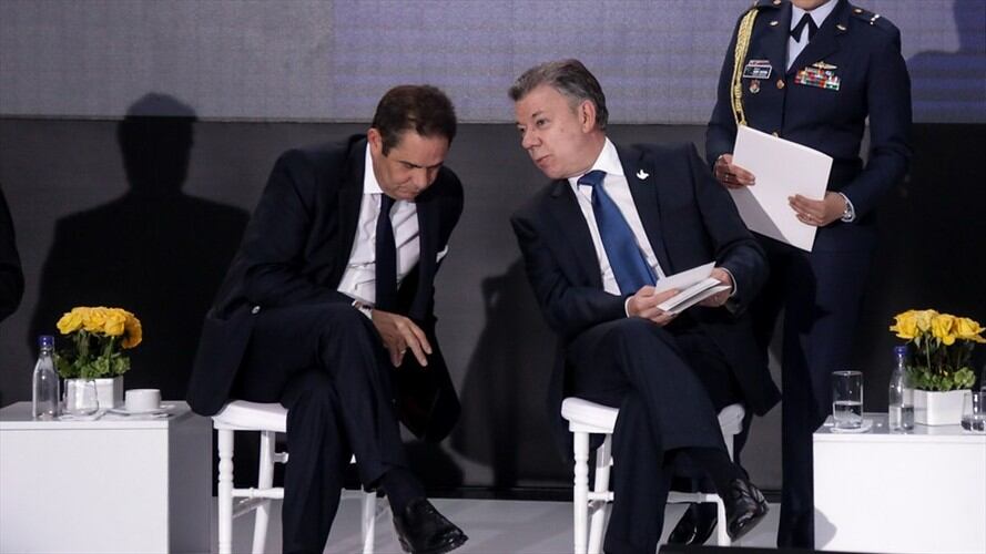 El presidente Juan Manuel Santos se reunieron en la Casa de Nariño para hablar sobre la Jurisdicción Especial para la Paz. Foto: Colprensa