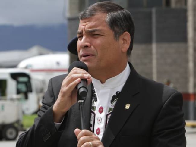 Gobierno de Ecuador suspenderá las clases en provincias afectadas por terremotos