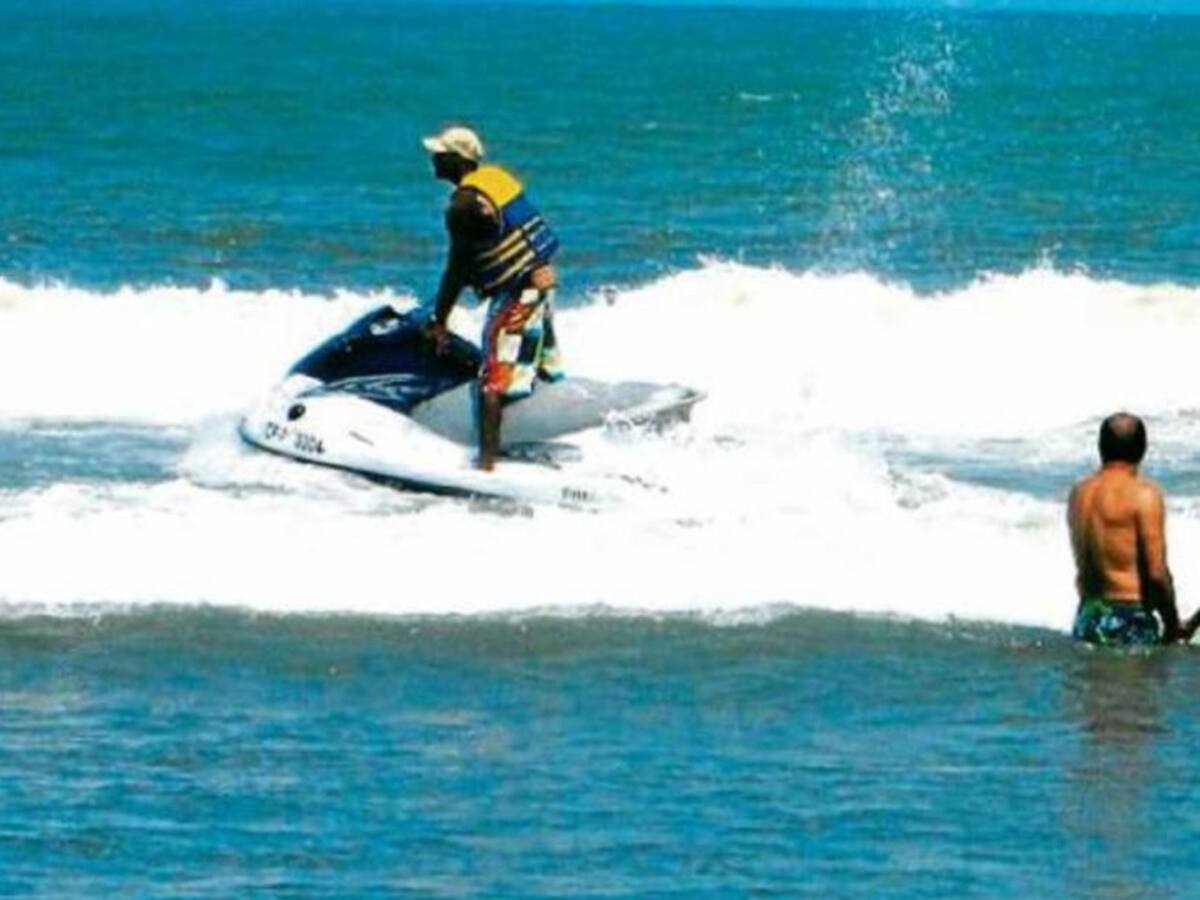 Turista con costillas fracturadas tras accidente en playas de Cartagena