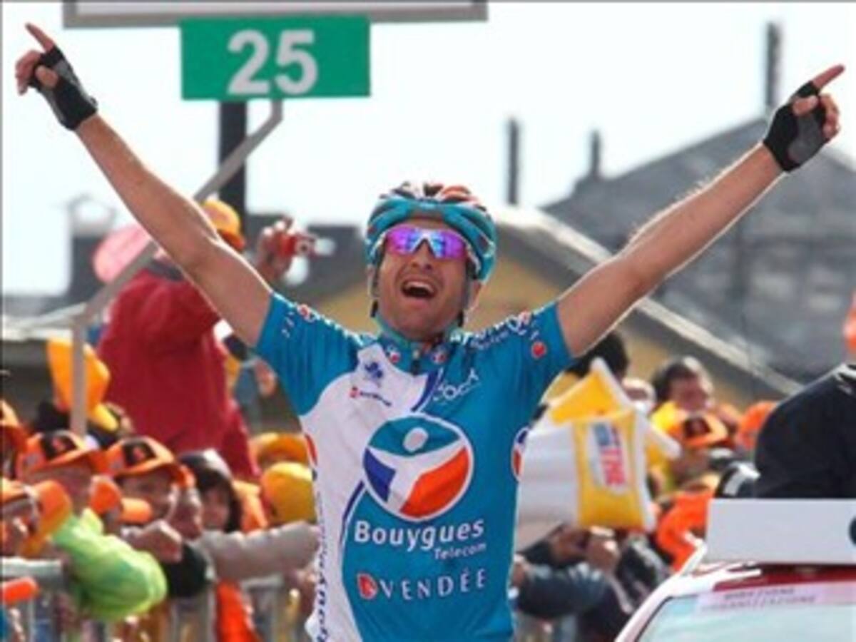 Johann Tschopp gana penúltima etapa del Giro de Italia