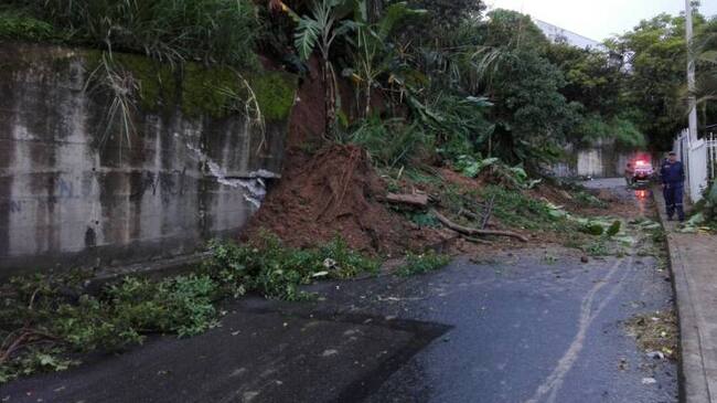 Derrumbres en Ibagué