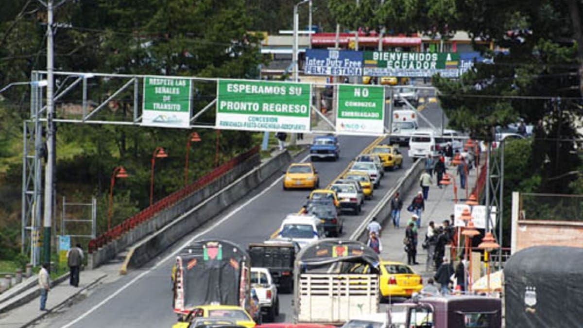 Ecuador abrirá su frontera paulatinamente