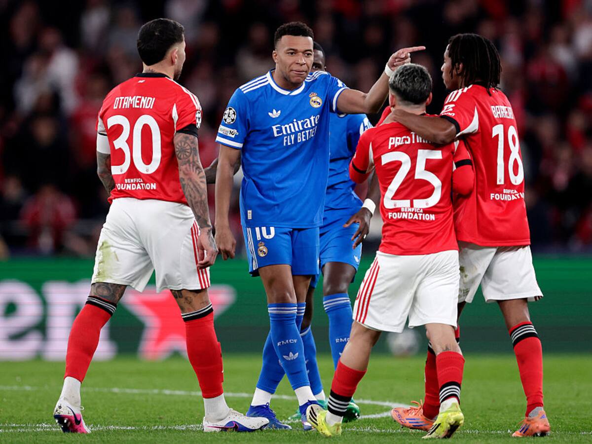 Mbappé exige que jugador de Benfica sea suspendido de Champions por actos racistas contra Vinícius