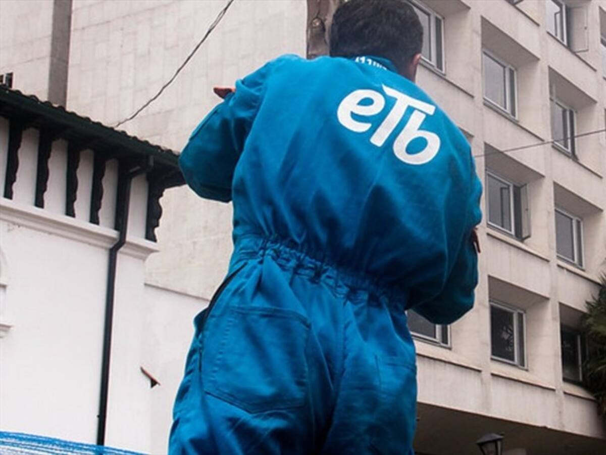 CRC confirma decisión a favor de Comcel en conflicto con ETB