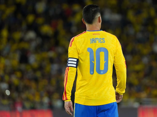 BOGOTA, COLOMBIA - JUNE 01: James Rodriguez of Colombia looks on during the international friendly match between Colombia and Costa Rica at Estadio El Campin on June 01, 2026 in Bogota, Colombia. (Photo by Leonardo Castañeda/Getty Images)