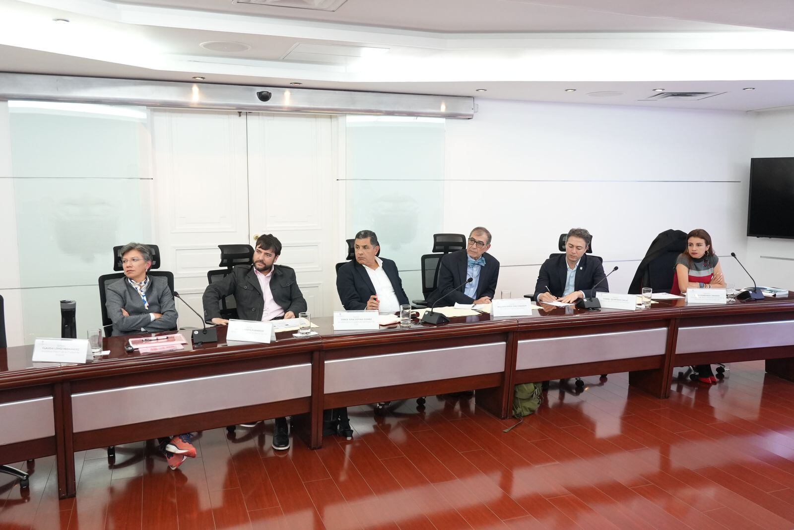 Reunión alcaldes con el gobierno nacional para evaluar temas de seguridad./ Foto: Presidencia