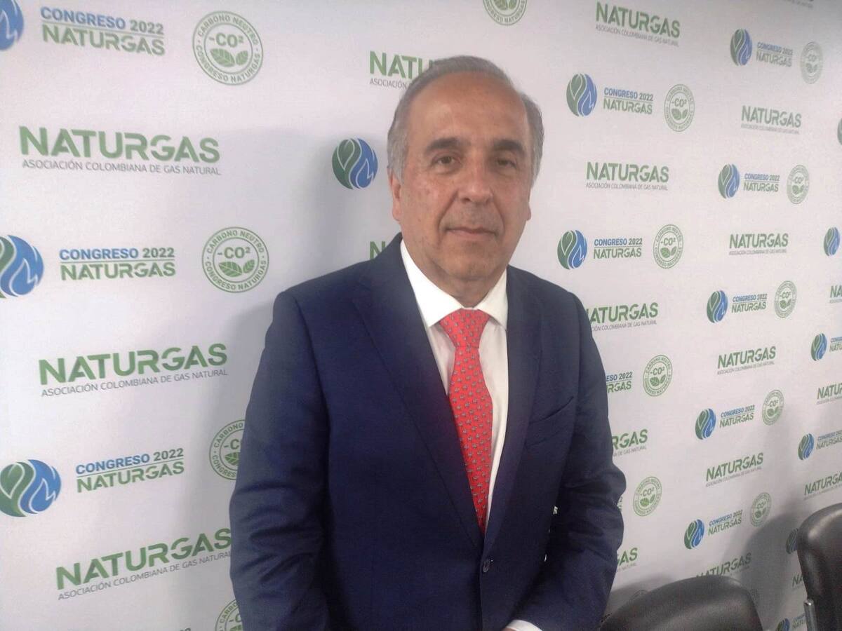 Gobierno no impulsará sobretasa a productores de gas natural en reforma tributaria