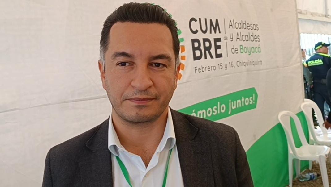 Andrés Idárraga Franco, secretario de Transparencia de la Presidencia de la República, indicó que existen alertas por contratos en Boyacá / Foto: Caracol Radio.