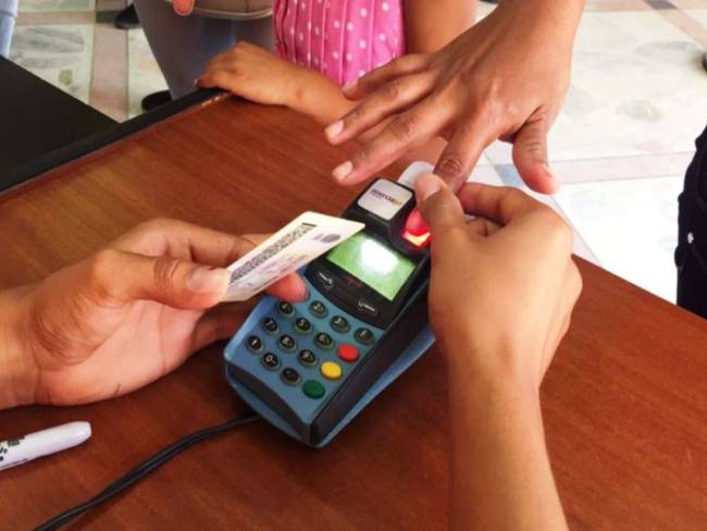 Suministrada a Caracol Radio