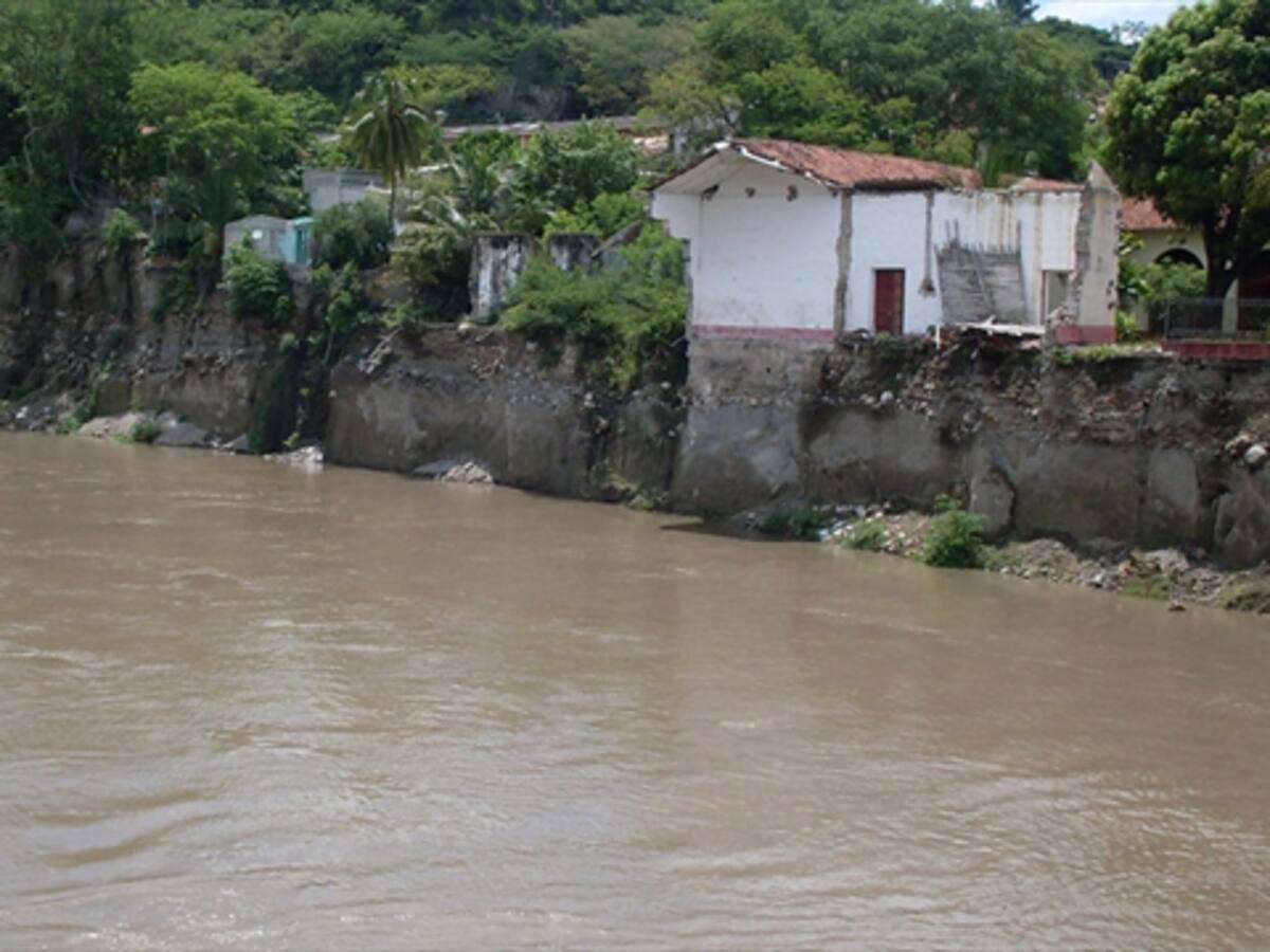 A final de octubre iniciará transporte de carga por el río Magdalena