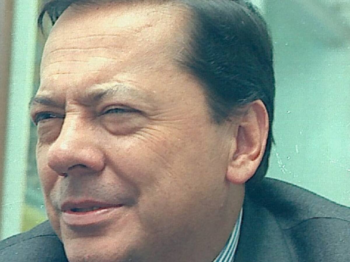 Falleció el periodista Javier Ayala