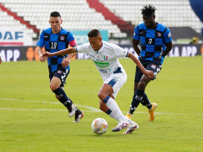 Duelo de Liga entre Once Caldas y Boyacá Chicó en el estadio Palogrande. (Colprensa-Daniel Ocampo)