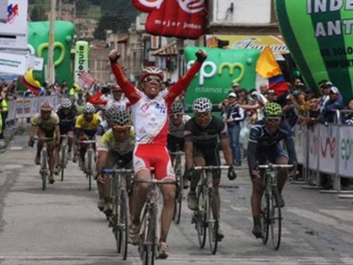 Jarlinson Pantano se impuso en la sexta etapa de la Vuelta a Colombia, Félix Cárdenas sostuvo el liderato