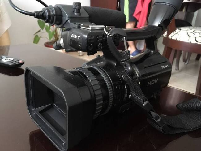 Se robaron una cámara profesional de un local en el barrio Vélez de Manizales