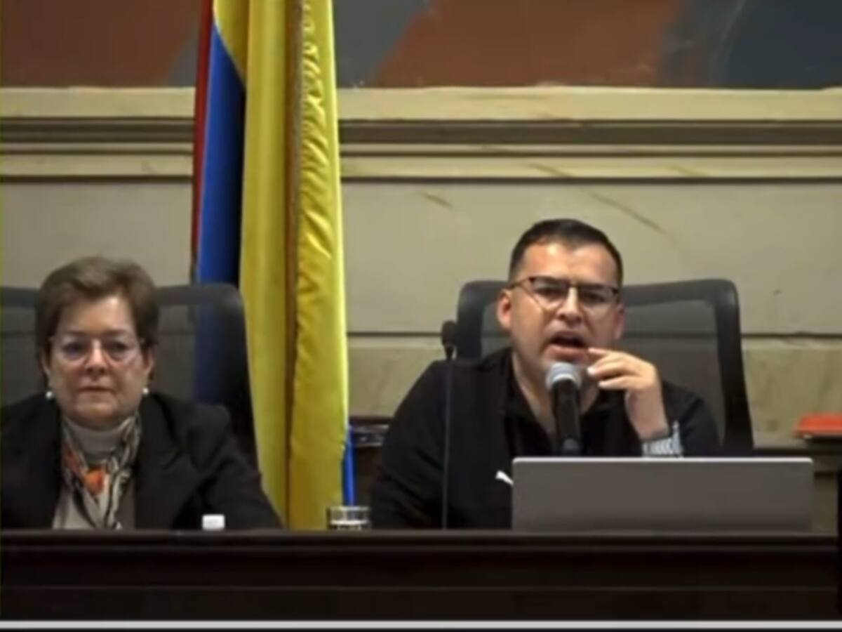 Presidente de la Cámara de Representantes denunció amenazas en debate a la reforma laboral