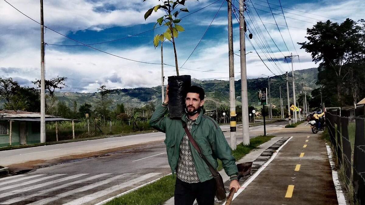 Ambientalista caminara más de mil kilómetros desde Pitalito hasta Bogotá