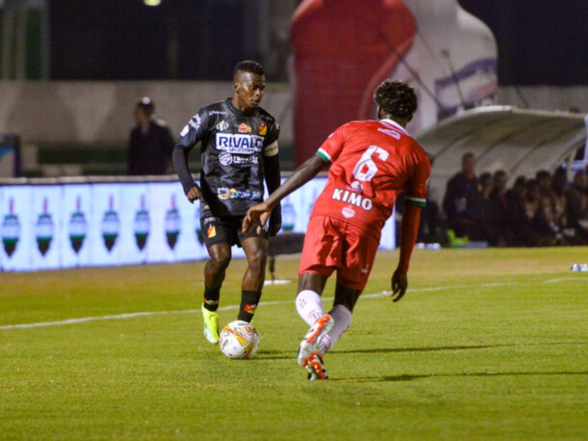 Pereira vence a Patriotas en juego que finalizó anticipadamente por falta de garantías