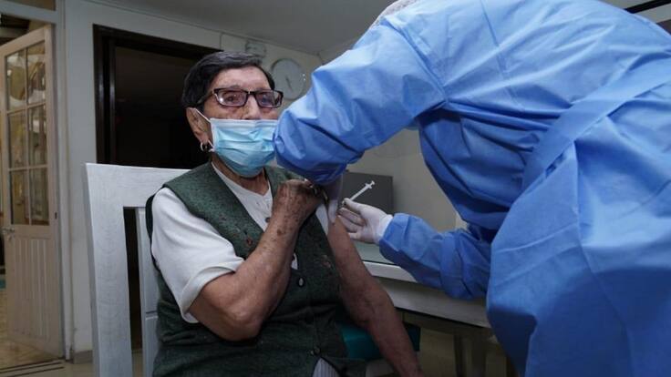 DRA. CLAUDIA VACA, SOBRE VACUNAS DE ASTRAZENECA