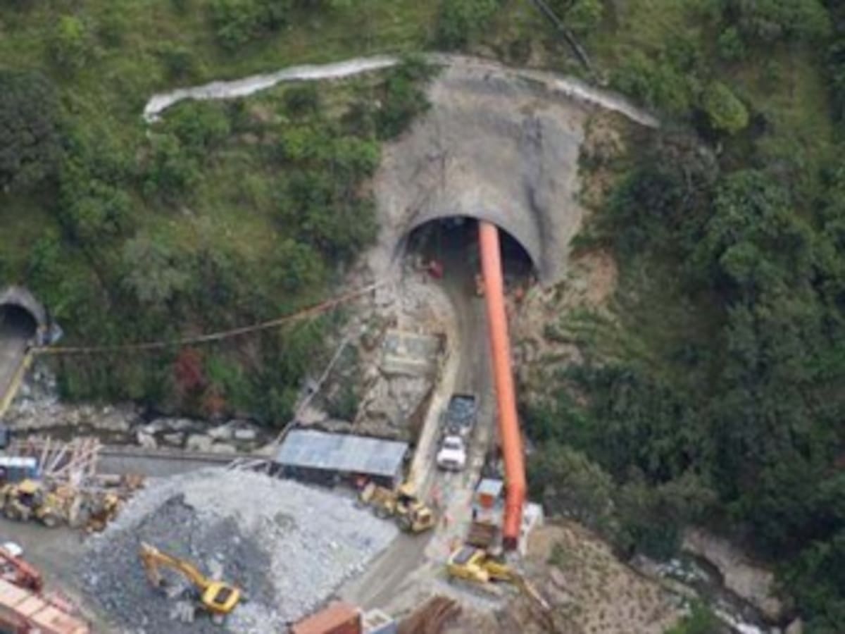 Suspenden de nuevo varios tramos del túnel de La Línea por contaminar acueducto de Calarcá
