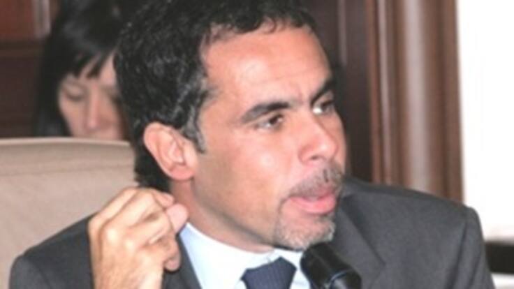 Si es tan grande el temor de que se conozcan sus propiedades, que no sean senadores: Benedetti