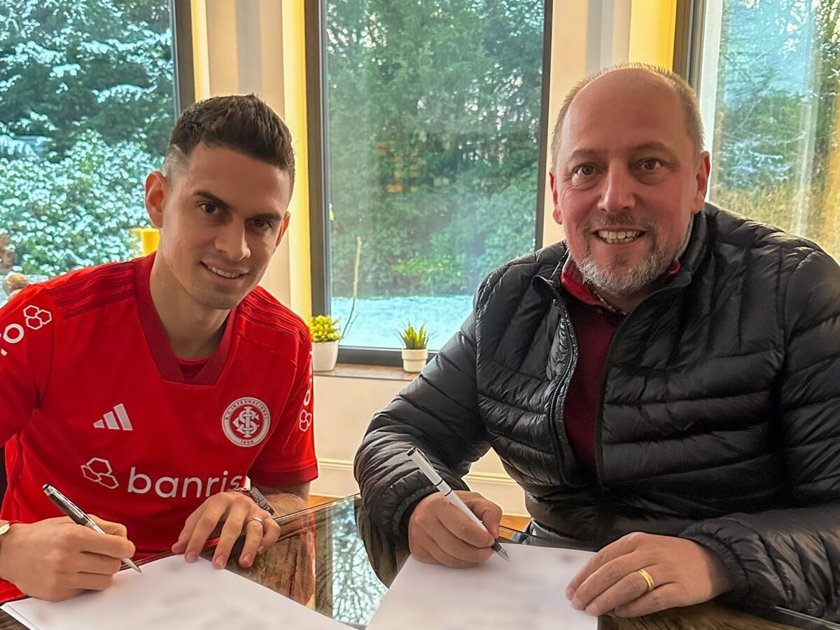 Rafael Santos Borré, el segundo fichaje más caro de la historia del Inter de Porto Alegre