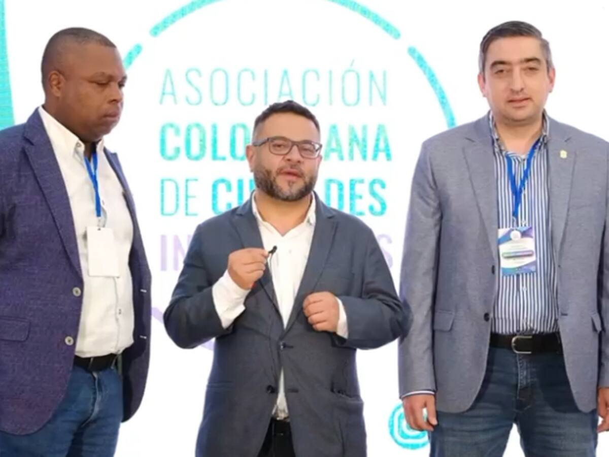 Alcaldes de Itagüí e Istmina encabezan la nueva Junta Directiva de Asointermedias