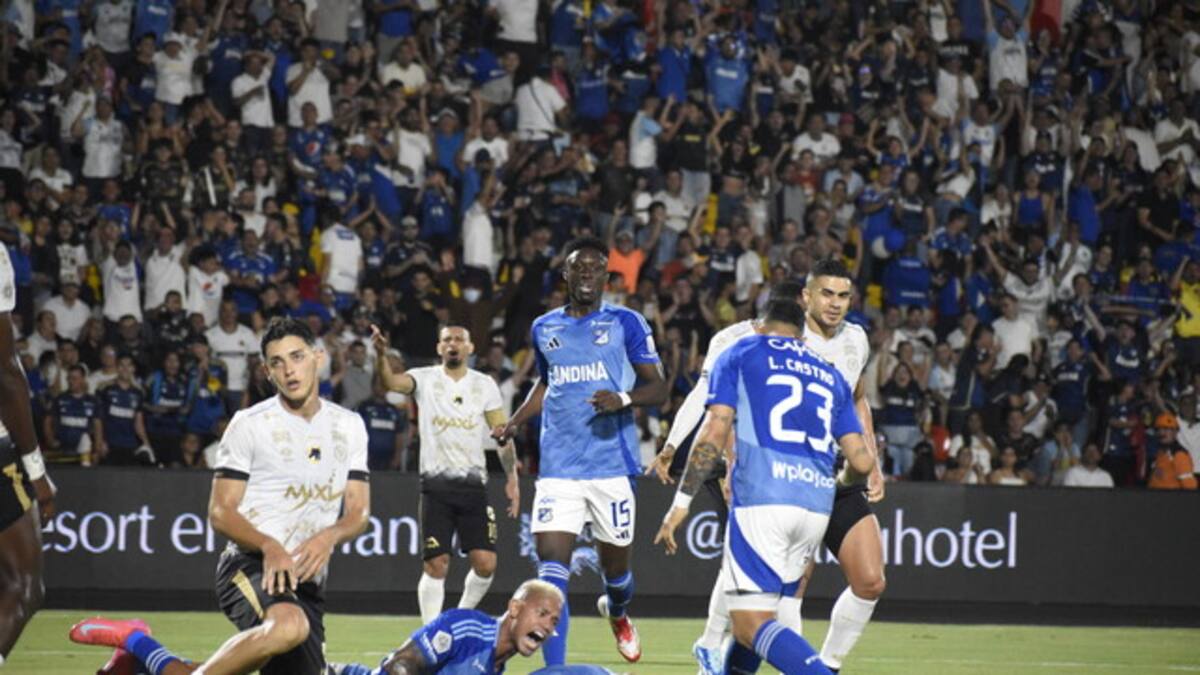 David Mackalister Silva encendió las alarmas: Esto dijo sobre su lesión