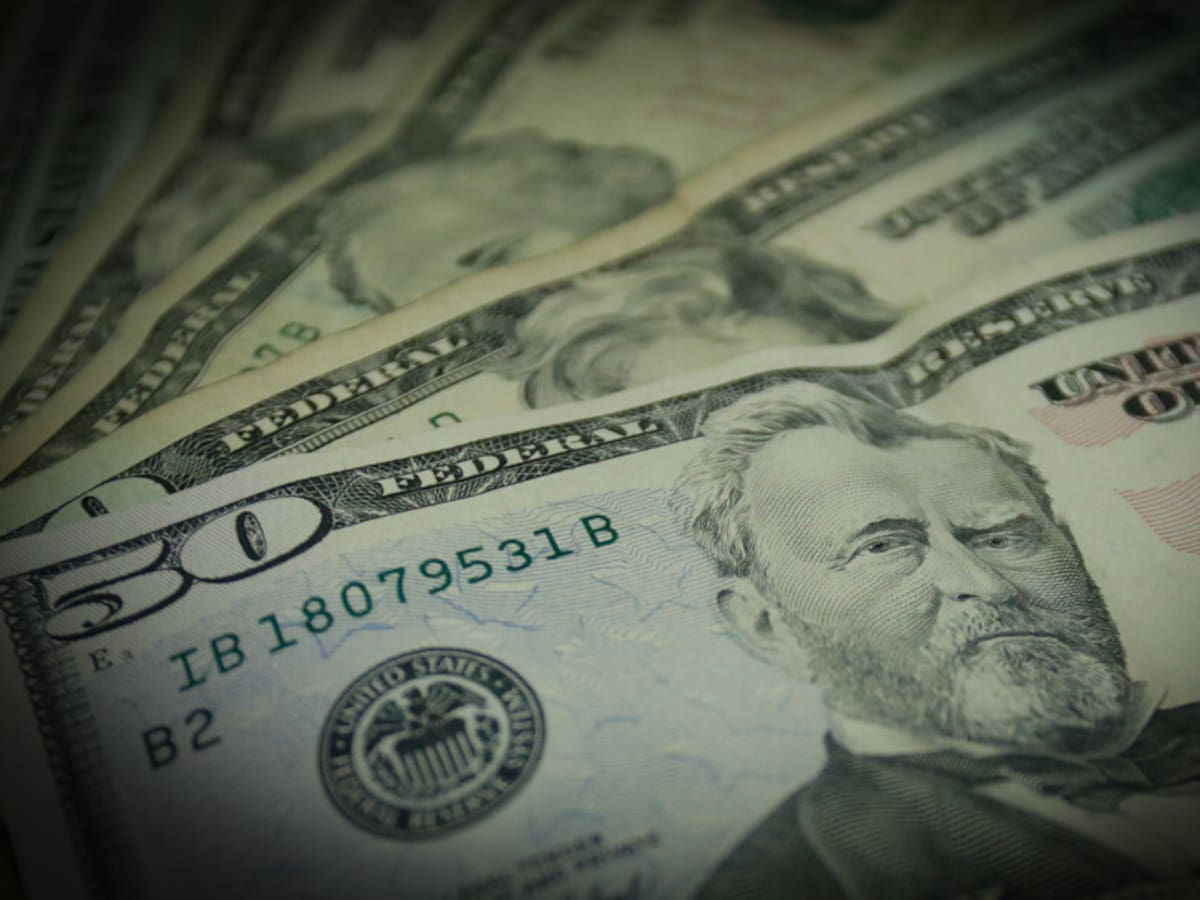 Dólar HOY en Colombia: cerró a $4.966