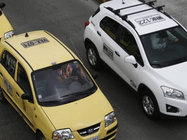 El lunes hay nueva movilización de taxistas en Pereira