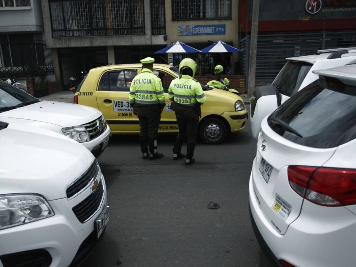 Aumentan los controles al transporte de pasajeros mediante aplicaciones
