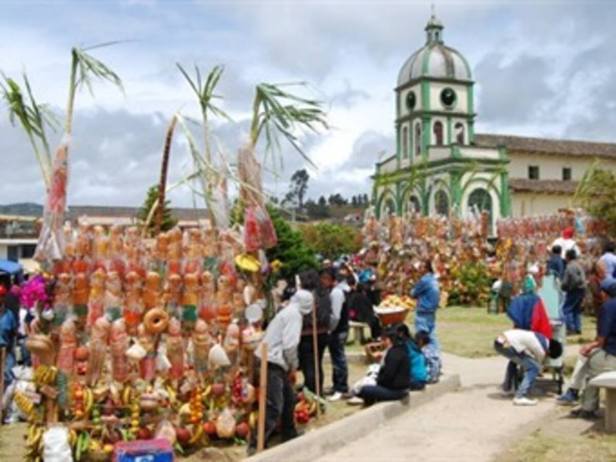 Jongovito en Pasto celebra las fiestas de las 'guaguas' de pan