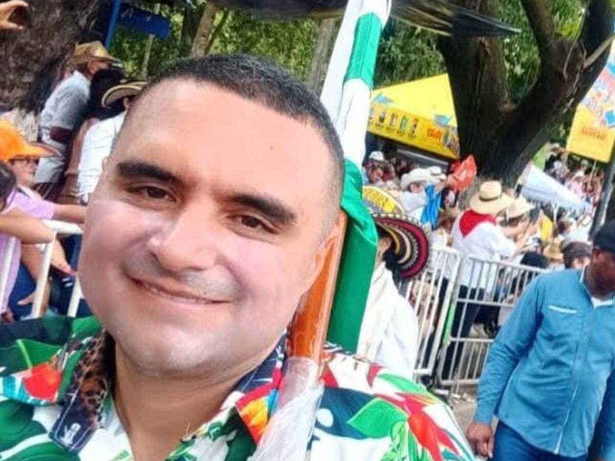 Agreden al gobernador del Caquetá durante evento en Neiva