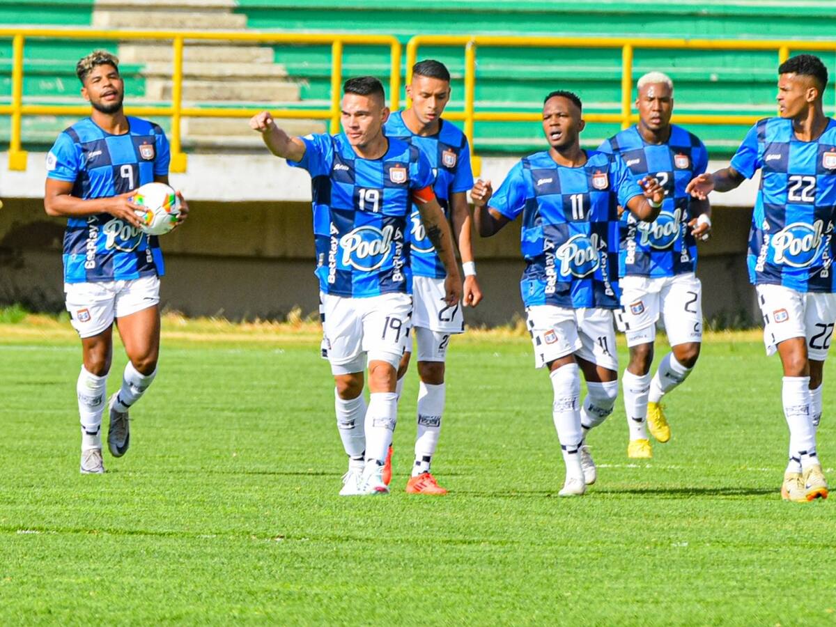 Boyacá Chicó y Águilas Doradas no se sacan ventaja en un partido accidentado