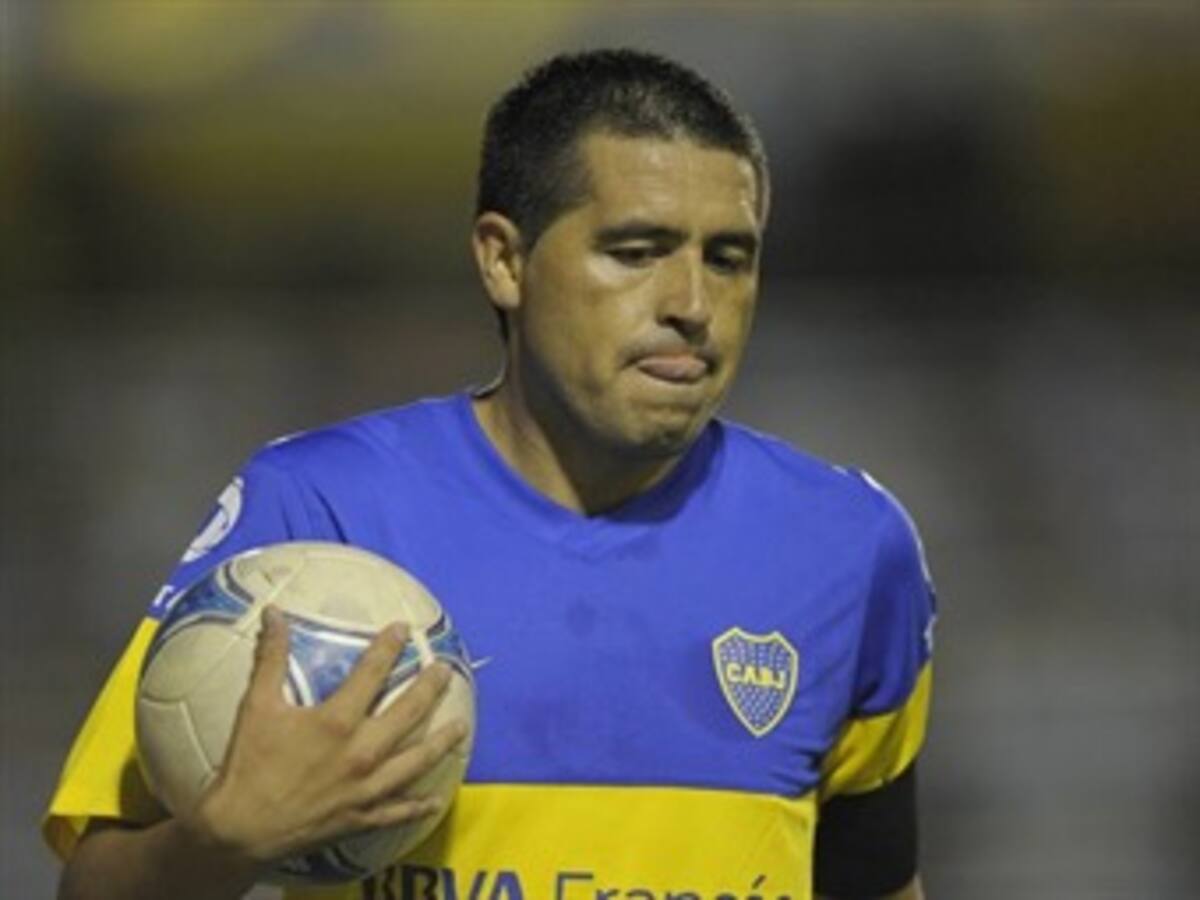 'Riquelme se va a retirar en Boca': Vicepresidente del club