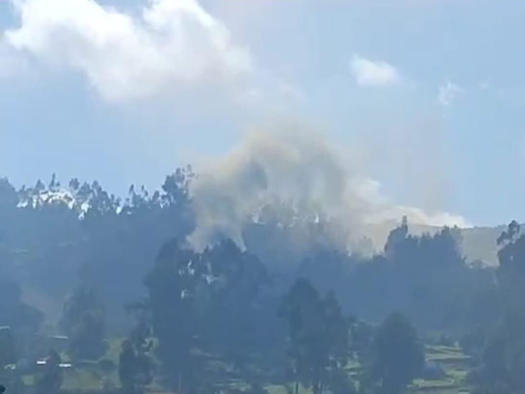 El incendio se presentó desde el miércoles. Foto | Alcaldía de Mongua