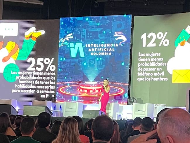 Cumbre de Inteligencia Artificial-Movistar Arena.