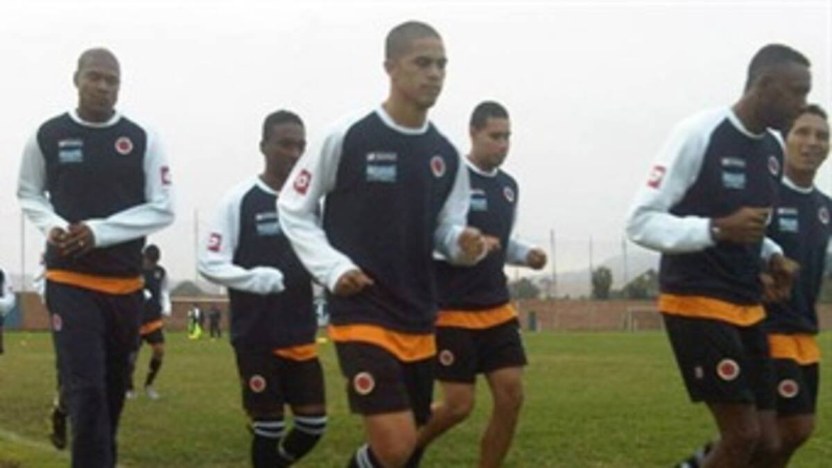 Selección Colombia llega hoy a la Paz