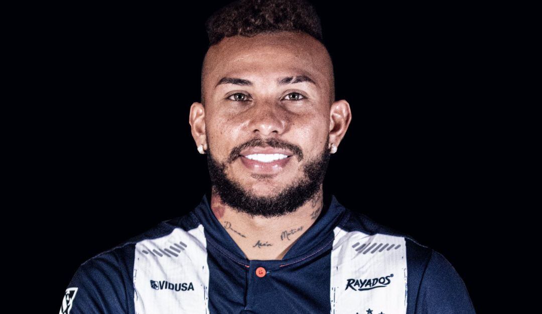 Duván Vergara luce los colores de Monterrey.