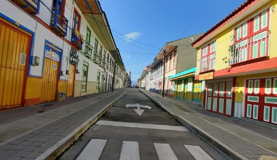La calle del tiempo detenido en Filandia, Quindío en tiempos de aislamiento