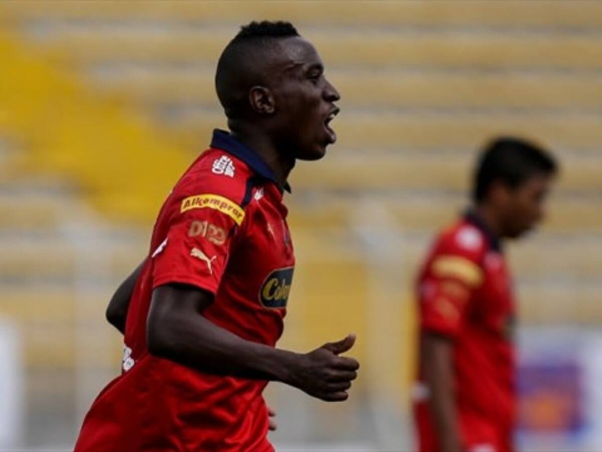 Morelia anuncia el fichaje de Yorleys Mena, DIM dice que aún no se cierra